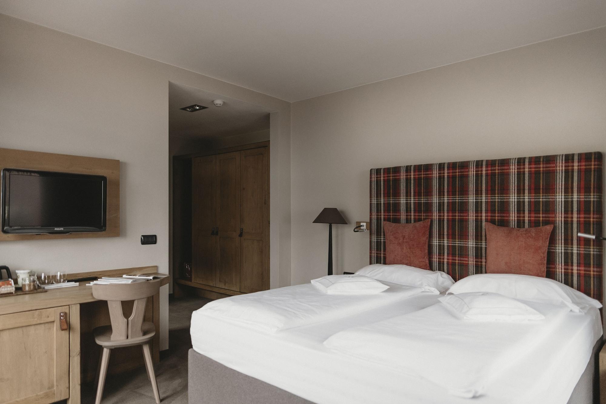 Eco & Wellness Boutique Hotel Sonne 利维尼奥 外观 照片